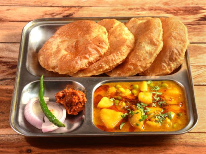 aloo puri