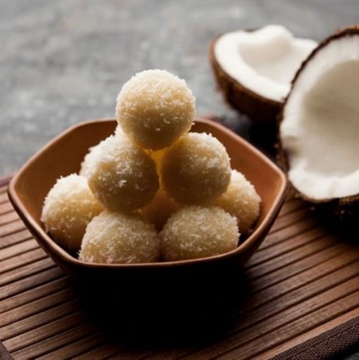 coconut ladoo